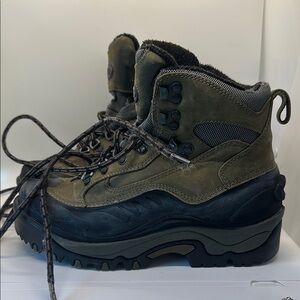 Vasque Women’s Insulated Boot